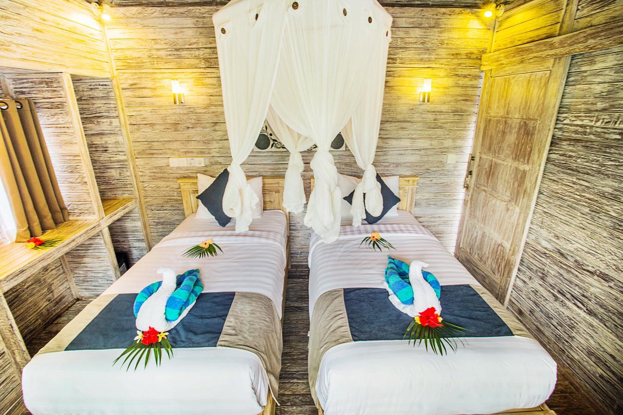 Hotel The Syron Huts Lembongan Zewnętrze zdjęcie