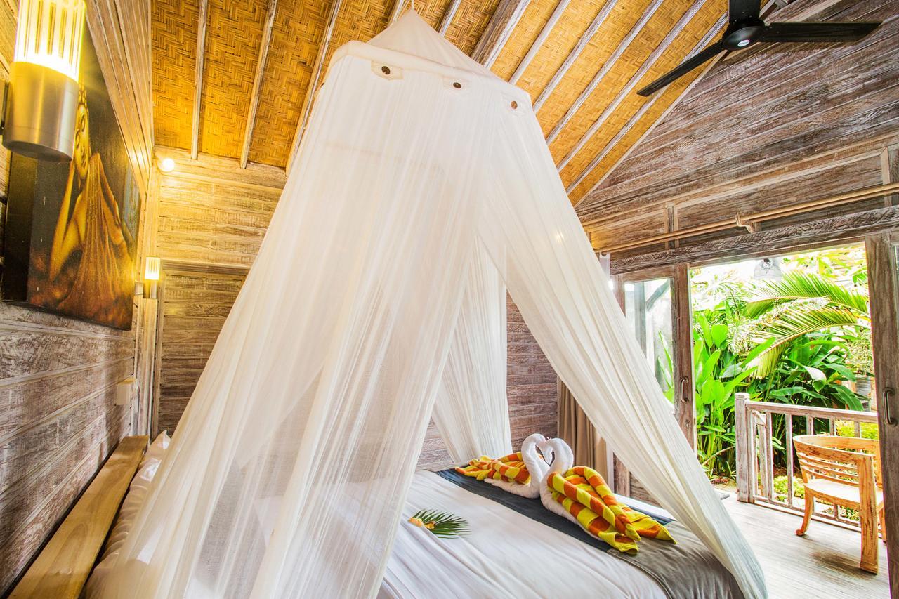 Hotel The Syron Huts Lembongan Zewnętrze zdjęcie