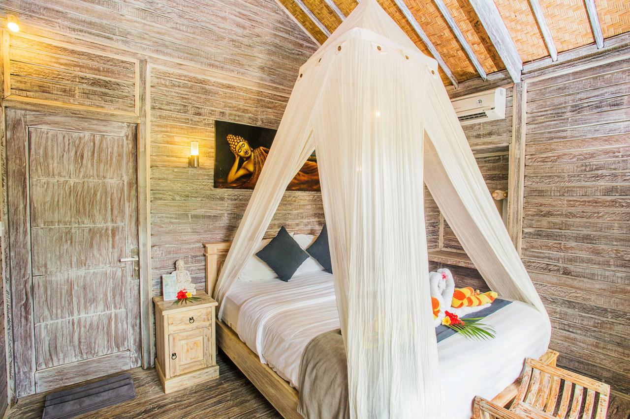 Hotel The Syron Huts Lembongan Zewnętrze zdjęcie